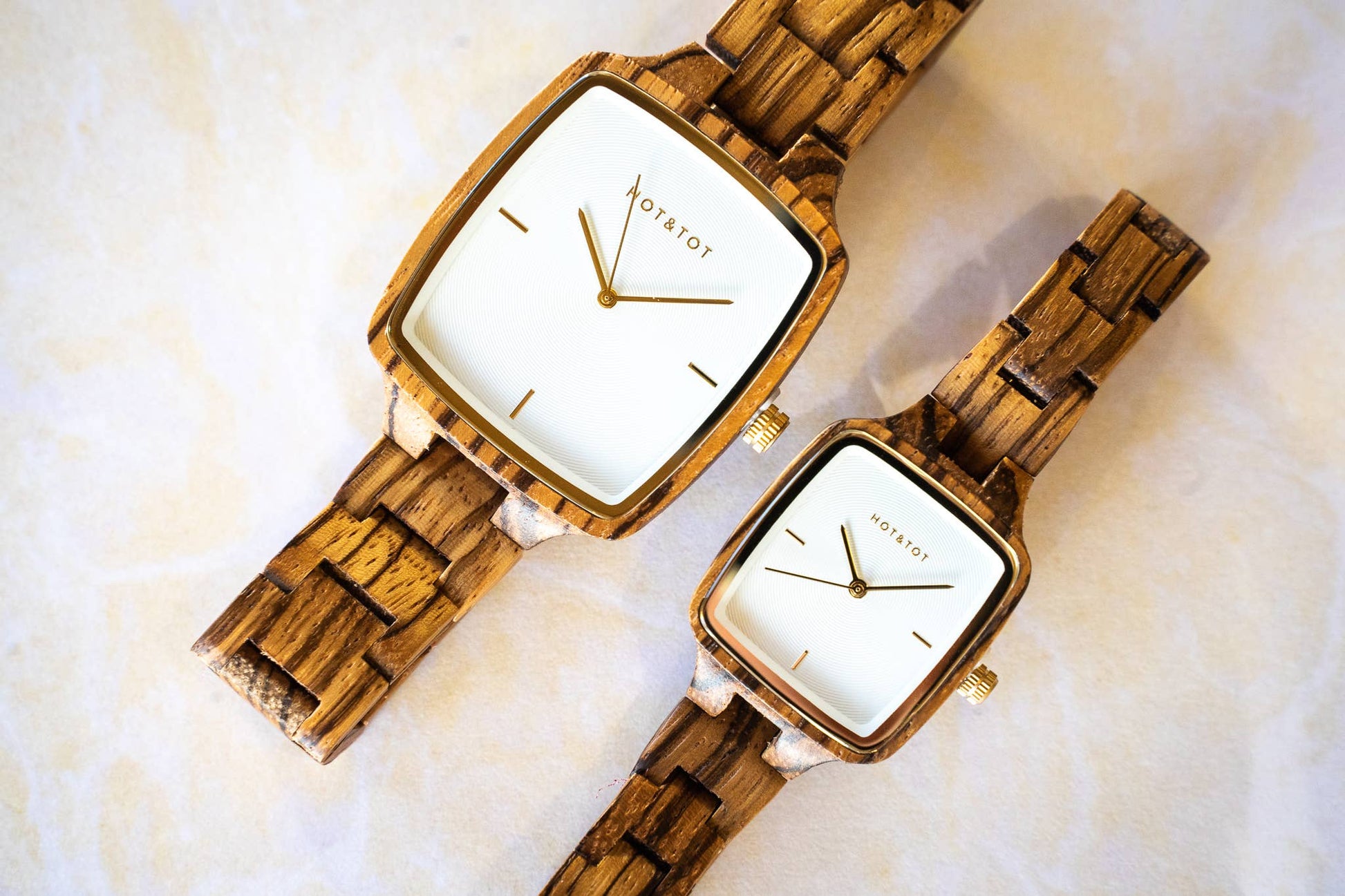 Wood Alone: Donar Unisex Watch | White/Gold | Zebrano Wood | 40mm | Quartz - MinutesHoursDays
